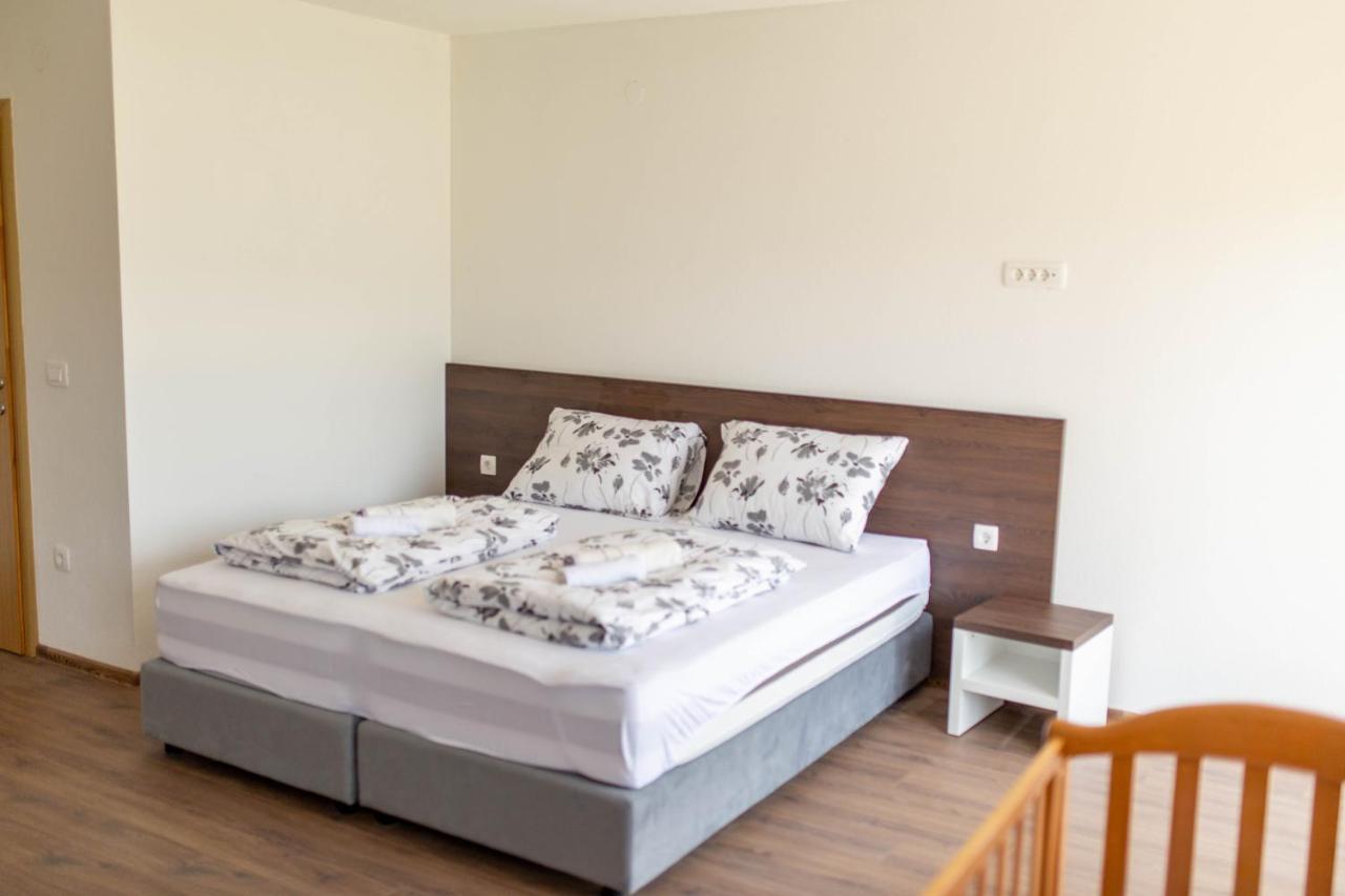 Apartmani Mia Prozor ภายนอก รูปภาพ