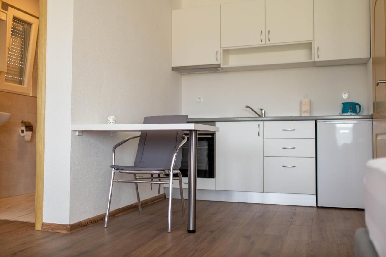 Apartmani Mia Prozor ภายนอก รูปภาพ